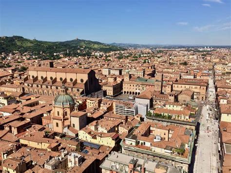 Photos of Bologna, Italy | Velvet Escape