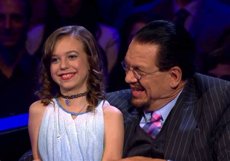 Penn Jillette 2024: Wife, net worth, tattoos, smoking & body facts - Taddlr