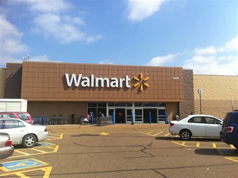 Walmart Supercenter - Department Stores - 1604 W Market St, Bolivar, TN ...