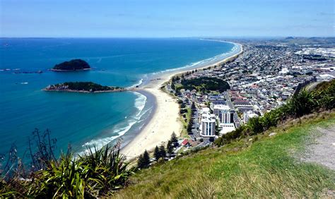 Tauranga Travel Costs & Prices - Mount Maunganui, Hiking Mauao, The ...