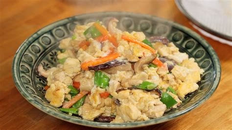 Iri Dofu Recipe (Scrambled Tofu) - Cooking with Dog