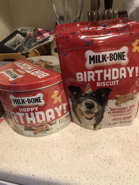 MILK-BONE Happy Birthday Flavor Snacks Small Bone Dog Treats, 36-oz tin ...