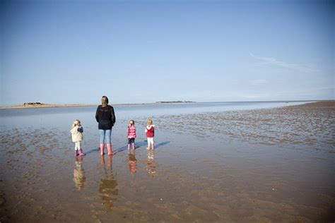 West Kirby Beach - Mini Travellers - Family Travel & Family Holiday Tips