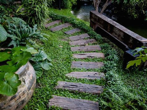 How To Make A Sensory Garden Walkway – Social Insider Online