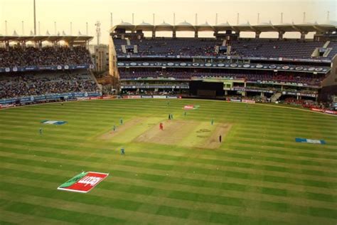 Ranchi ODI: Dhoni's no show keeps fans away - Rediff Cricket