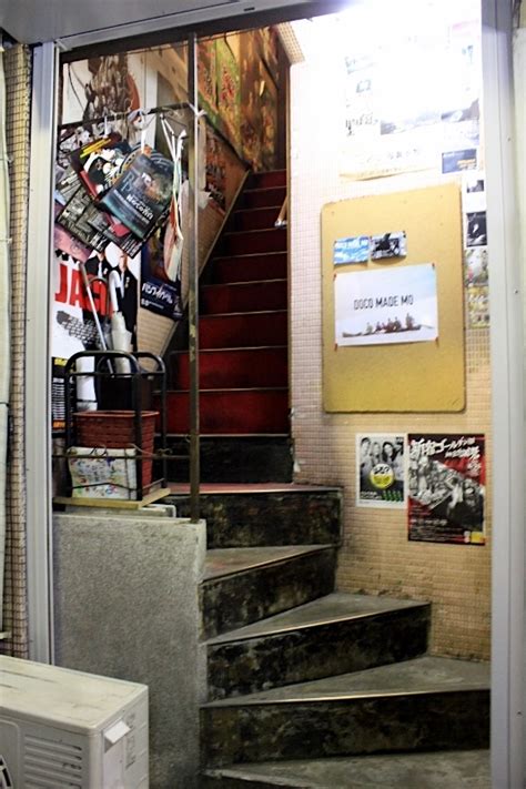 Shinjuku Nightlife: A Guide to Tokyo's Best Golden Gai Bars