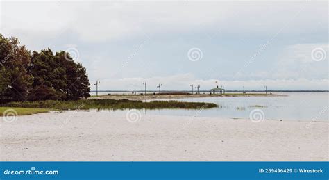 Lakefront Park in St. Cloud Florida Editorial Stock Image - Image of ...