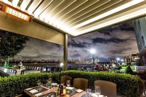 12 Best Restaurants in Edgewater, NJ 2023 (Best Food)