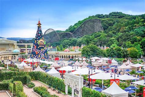 Everland Seoul Theme Park : A SMILE OF SWEET ROSES : Everland Resort ...