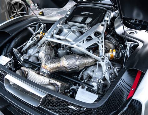 Additively manufactured Czinger 21C redefines next-generation cars