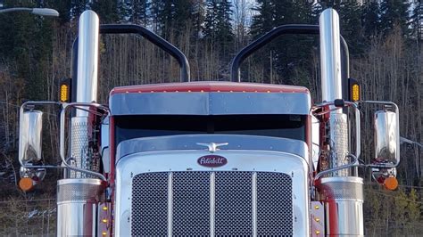 Peterbilt 389 Tridrive Logging Truck! - YouTube