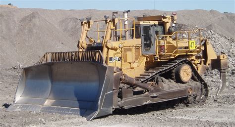 TYPES AND USES OF DOZERS | IronClad Company