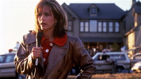 Courteney Cox Will Return as Gale Weathers in ‘Scream’ Reboot – Variety