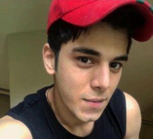 Siddharth Sharma Height, Weight, Age, Girlfriend, Family, Facts, Biography