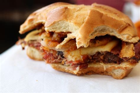 yummy Arby's Smokehouse Brisket - A girl and a glue gun