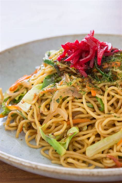 Best Yakisoba Recipe - Step-by-Step with Photos