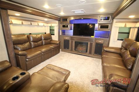 Grand Design Solitude 375FL Fifth Wheel Floorplan: Five Slide Rooms ...