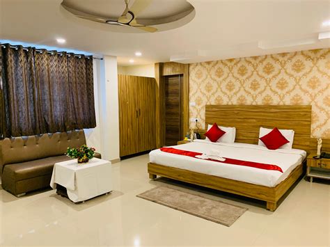 The Landmark Banjara Hills 100% Money Back 𝗕𝗢𝗢𝗞 Hyderabad Hotel 𝘄𝗶𝘁𝗵 ...