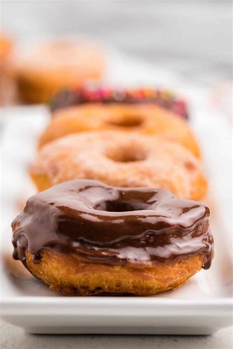 Canned Biscuit Donuts - the easiest way to make homemade donuts!