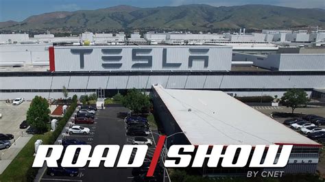 Tesla Fremont Factory Tour - YouTube