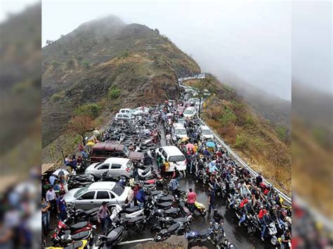 Monsoon getaway turns into nightmare at Sinhagad Fort