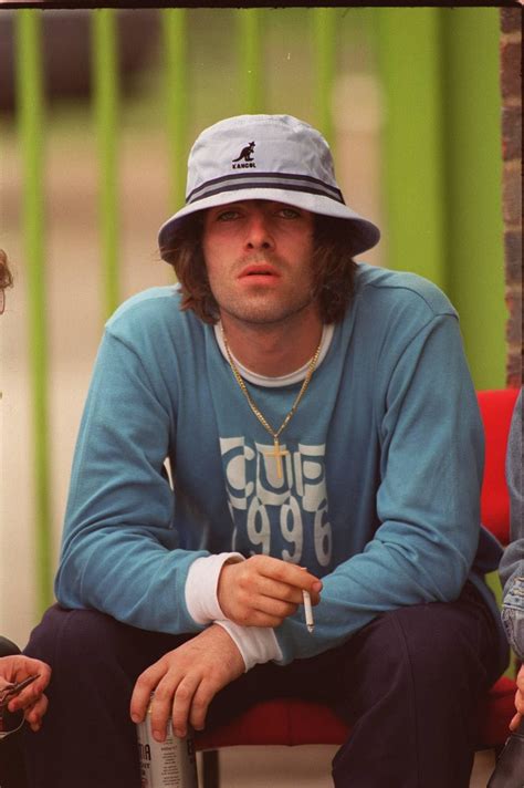 Oasis’s Band Style Is All the Fall Wardrobe Inspiration You Need Liam ...