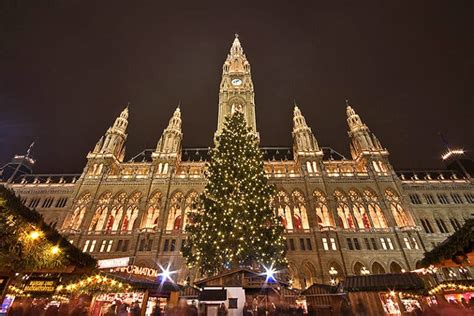 Ultimate Guide to Vienna Christmas Markets 2023 - Travelling Dany