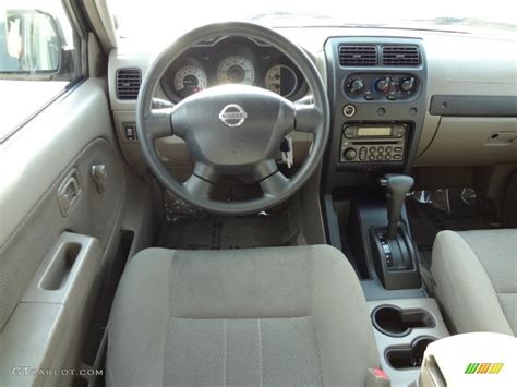 Nissan frontier interior colors