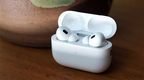 How To Use Active Noise Cancellation On Your Apple AirPods Pro 2