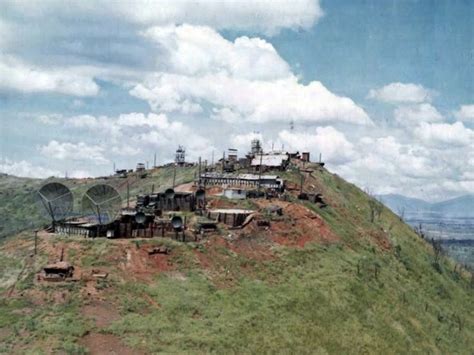 Photo of Dragon Mountain Signal Site - Pleiku 04/Nov/1969 - Photo by ...