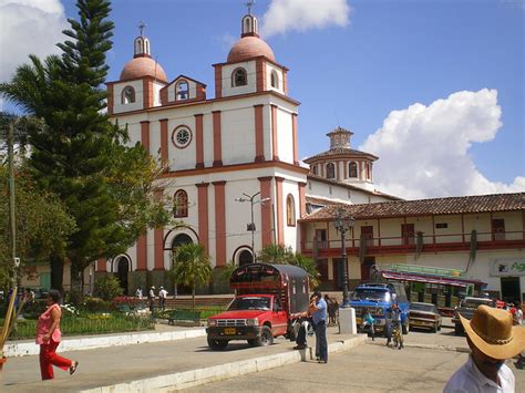 Municipio Carolina del Principe - a photo on Flickriver