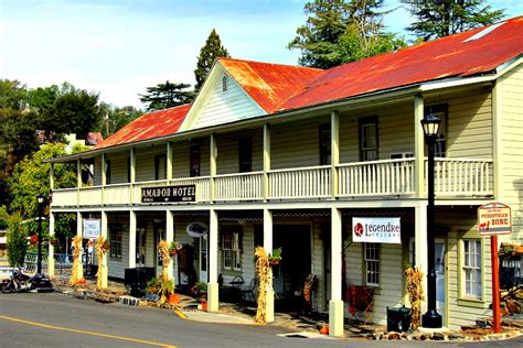 Towns along the Gold Rush Trail: Amador City & Sutter Creek - RVing ...