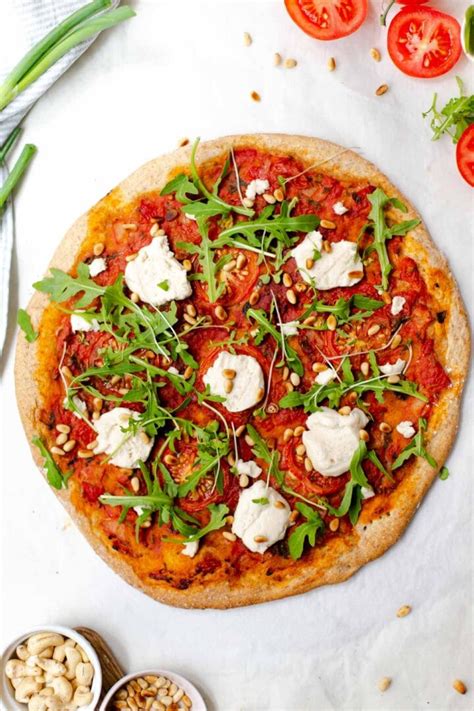 The Best Vegan Cheese Pizza