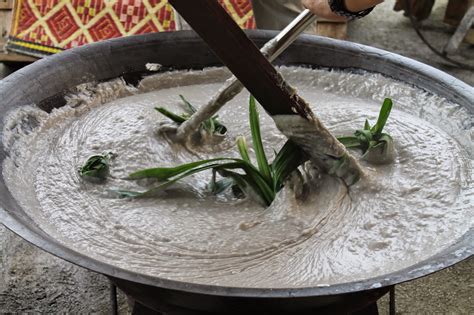 SAHIHKAH TRADISI BUBUR ASYURA DI BULAN MUHARRAM – Ustazustazah.com