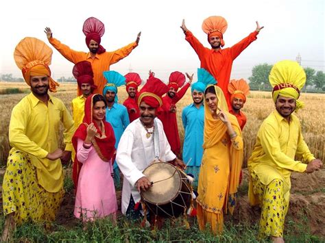 12 Top and Famous Festivals In Punjab 2023