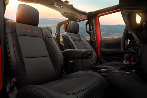 Jeep Gladiator Interior Review: Is The Cabin Off-Road Worthy?