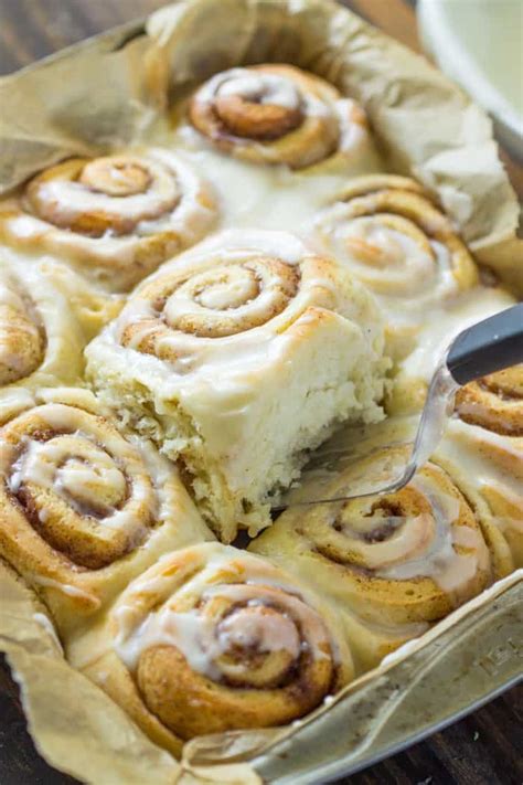 Quick 45 Minute Cinnamon Rolls | The Recipe Critic