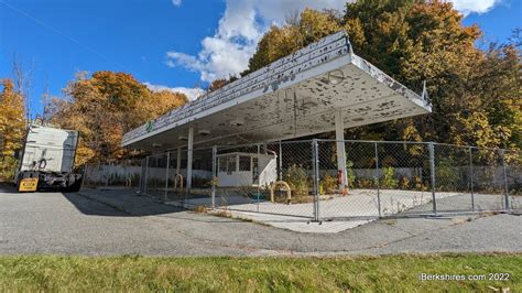 North Adams Planners Pushing for Action on Gas Station / iBerkshires ...