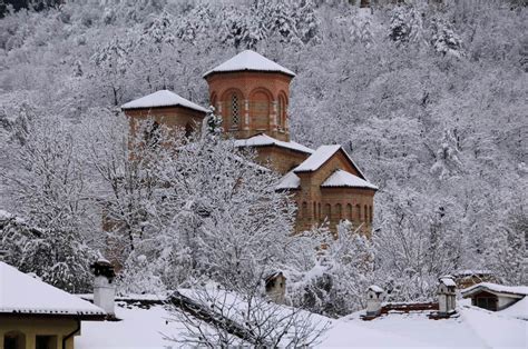 Bulgaria - Veliko Tarnovo - St.Dimitri Church in medieval town of ...