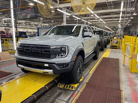 2024 Ford Ranger Raptor Spotted on Production Line at Michigan Assembly ...