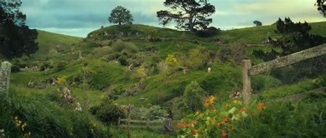 Update 78+ wallpaper the shire best - in.cdgdbentre