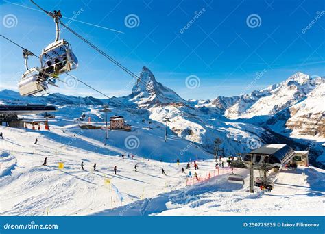 ZERMATT, SWITZERLAND - JANUARY 01, 2022: Zermatt Ski Resort Editorial ...