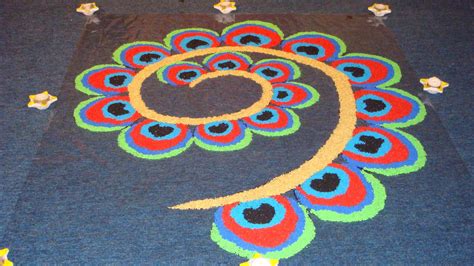 Brighten Up Your Home This Diwali With These 20 Easy-To-Do Rangoli Designs