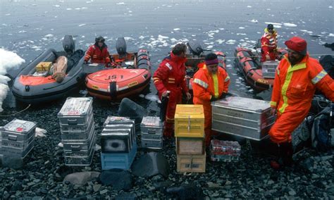 What Do Scientists Do In Antarctica - pic-source