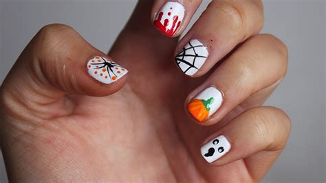 Easy Halloween Nail Art Ideas - A LITTLE OBSESSED