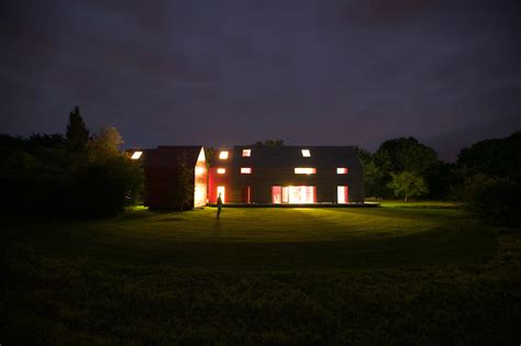 An Unconventional House with a Sliding Roof