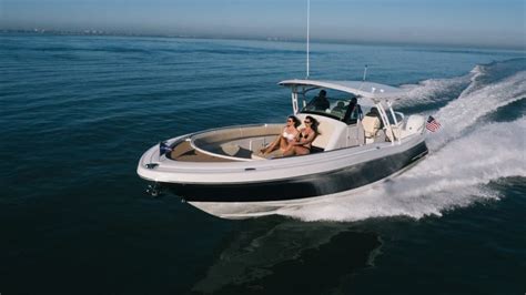 The Chris Craft Catalina 34 - Dave Bofill Marine - Long Island Boat Dealer