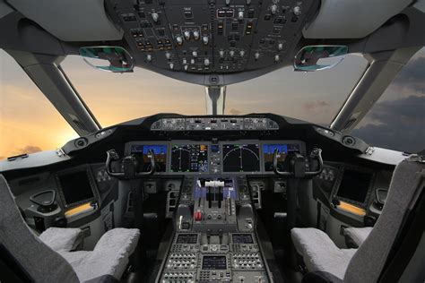 Boeing 787 Cockpit Wallpaper (61+ images)