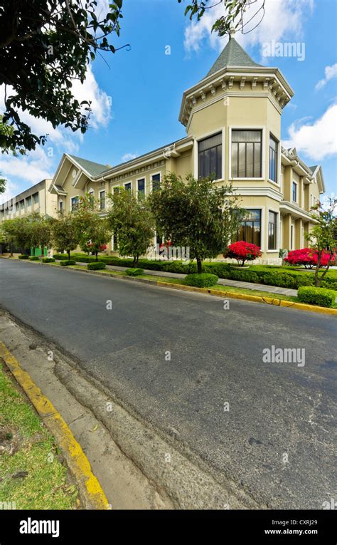 Hotel, colonial architecture in San José, the capital of Costa Rica ...