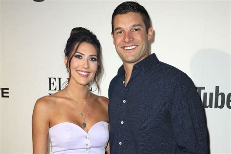 Becca Kufrin Jokes About Engagement 'Ring Graveyard'